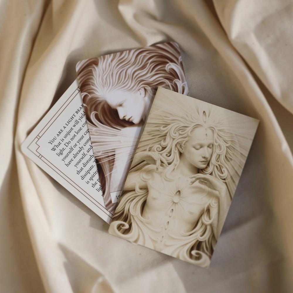 White Light Oracle Pocket Edition