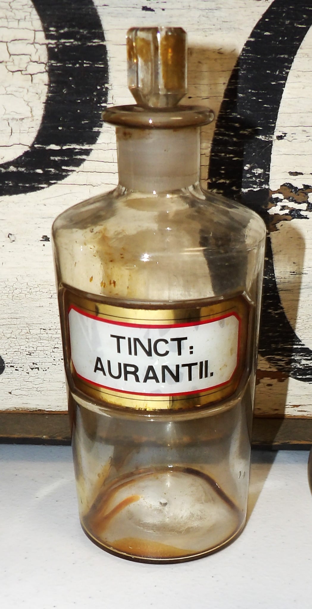 Label Under Glass Apothecary Bottle - TINCT: AURANTII.